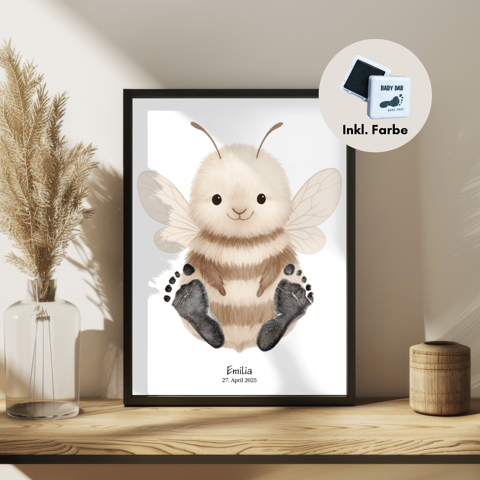 Biene Greige Schwarzer Rahmen Boho Puschel Mockup